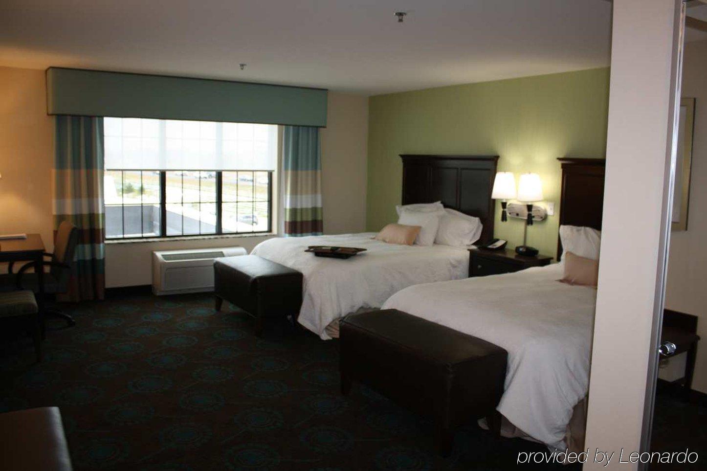 圣克劳德希尔顿恒庭旅馆及套房酒店 客房 照片